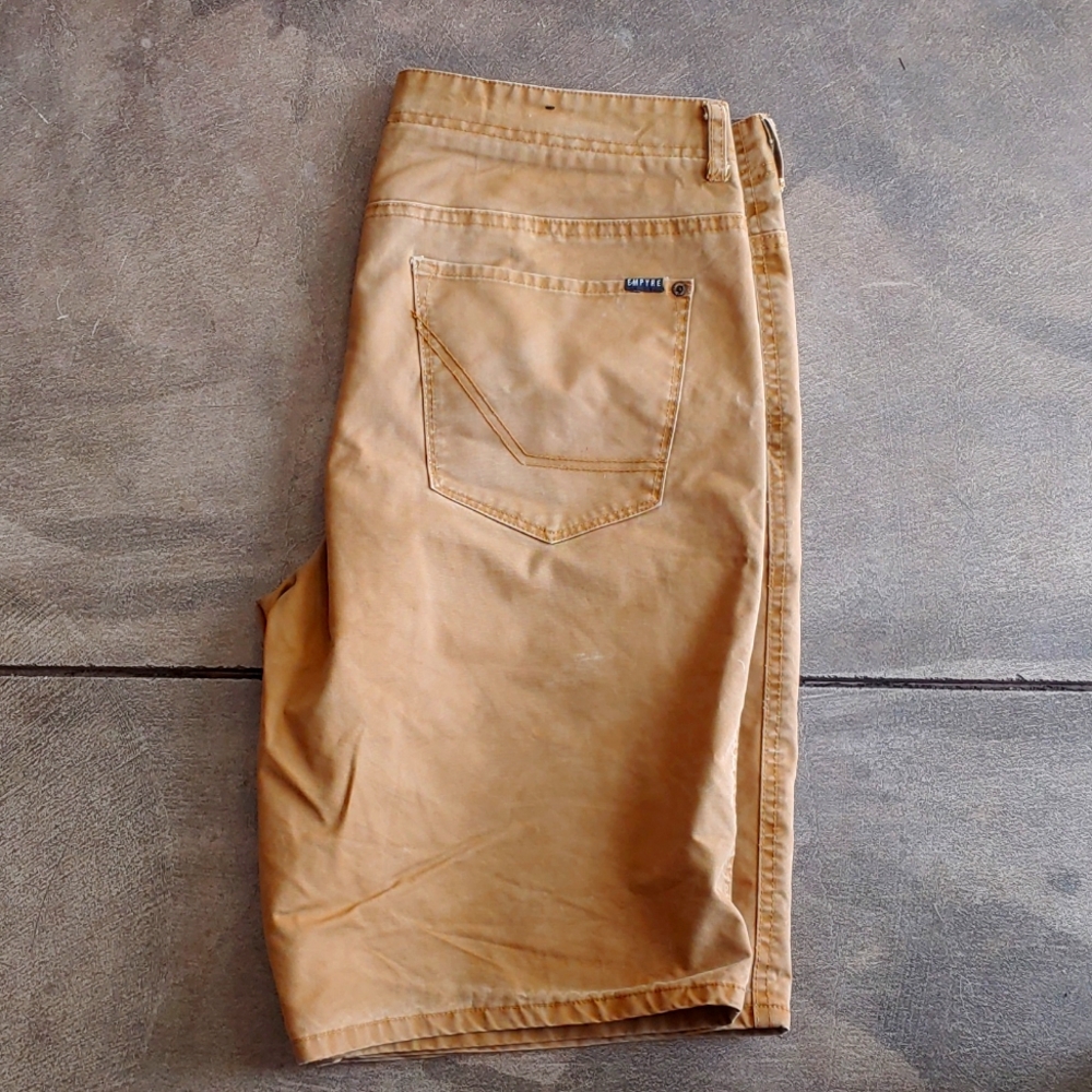Empyre chino shorts